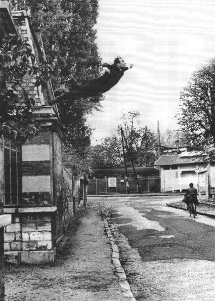 le_saut_dans_le_vide.jpg